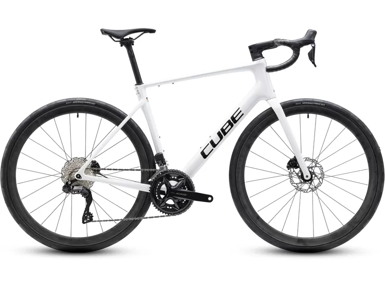 Silniční kolo Cube ATTAIN C:62 SLX metallicwhite´n´black 2027