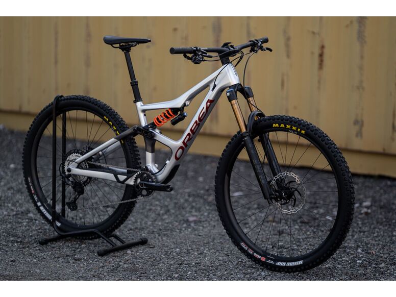 Celoodpružené kolo ORBEA OCCAM M10 LT CUSTOM Silver 2023