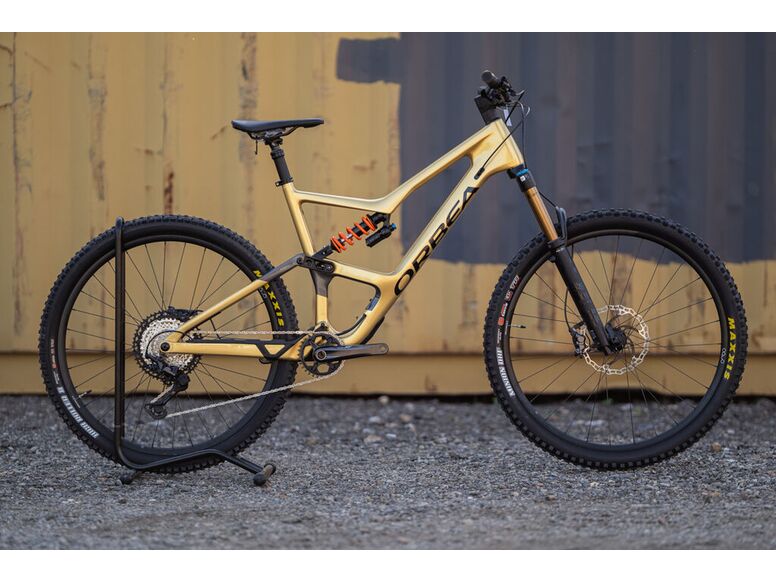 Celoodpružené kolo ORBEA OCCAM M10 LT CUSTOM Gold 2023