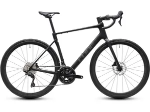 Silniční kolo Cube ATTAIN C:62 Race carbon´n´coalchrome 2027