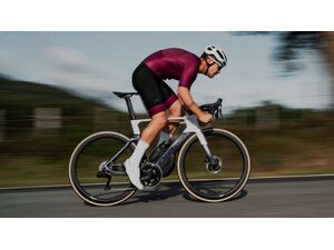 Silniční kolo ORBEA ORCA AERO M30ILTD OliveGreen-CarbonRaw 2024