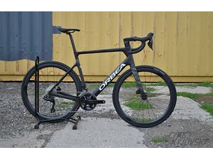 Silniční kolo ORBEA ORCA M30iTEAM Custom + VISION 40 SC DISC CARBON 2023